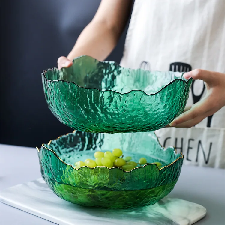 Food Snacks That Are Green - 金色の縁が付いた大きなガラスのボウル,サラダ,フルーツ,スープ,デザート,スナック,お茶を洗うための新しい和風のボウル