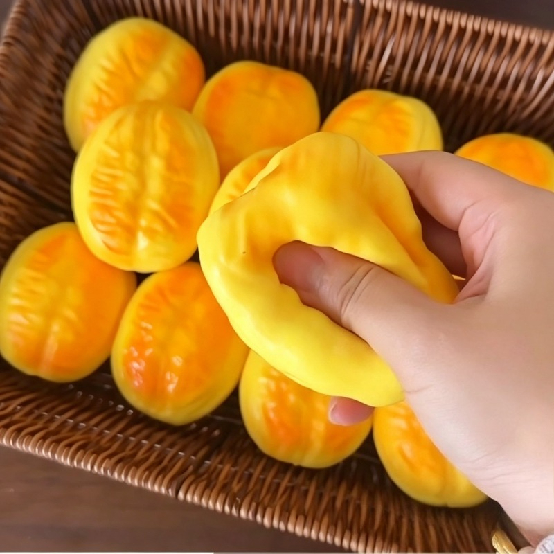 揚げパン型ストレスボール　柔らかいおもちゃ　成形可能　ゆっく - Food & Snacks Pdf のレビューと価格